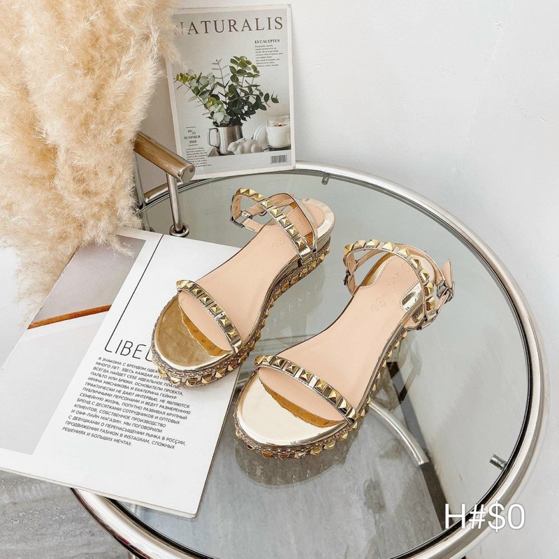 SANDAL XUỒNG ĐINH VIỀN ĐÁ FULLBOX