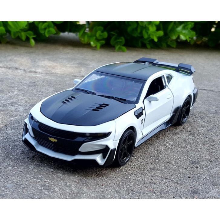 Mô hình xe CHEVROLET CAMARO 1:32 Miniauto