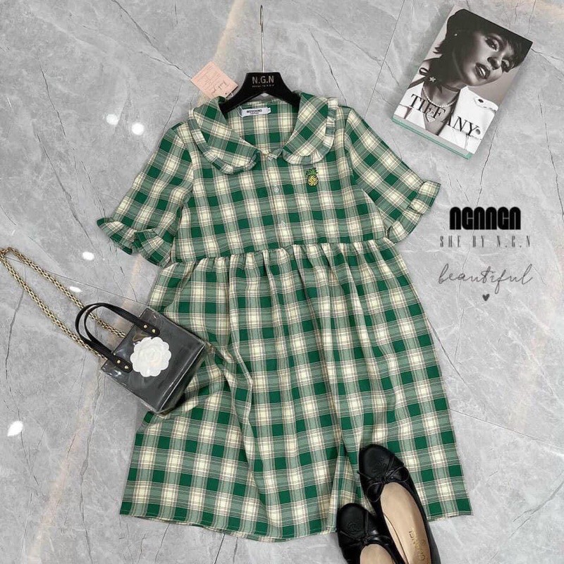 VÁY BABYDOLL KẺ XANH CỔ BÈO THÊU DỨA | BigBuy360 - bigbuy360.vn