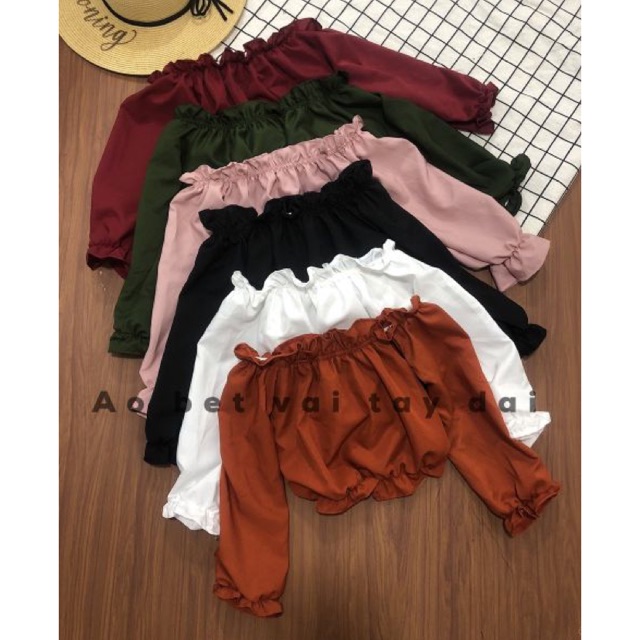 Áo trễ vai tay dài croptop bèo