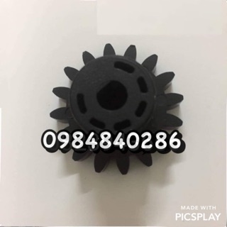 Bánh răng máy dập cốc bán tự động Verly WY680