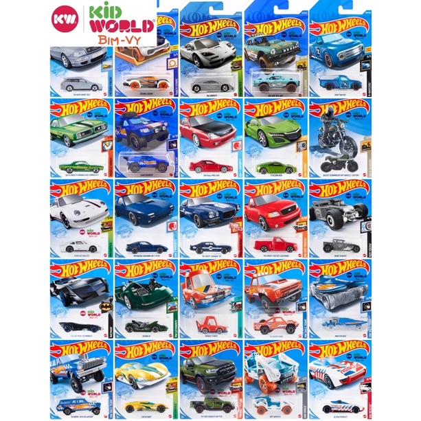 Xe mô hình Hot Wheels nhiều mẫu. Tỷ lệ: 1:64. Giao ngẫu nhiên, Không chọn mẫu.