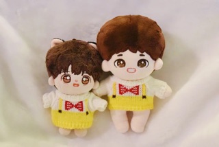 Áo len cho doll 20cm