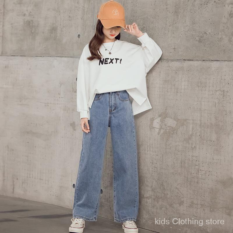 Hàng Có Sẵn Set Áo Thun Tay Dài In Hình Mặt Cười + Quần Jean Ống Rộng Màu Xanh Dương Cho Bé Gái /056