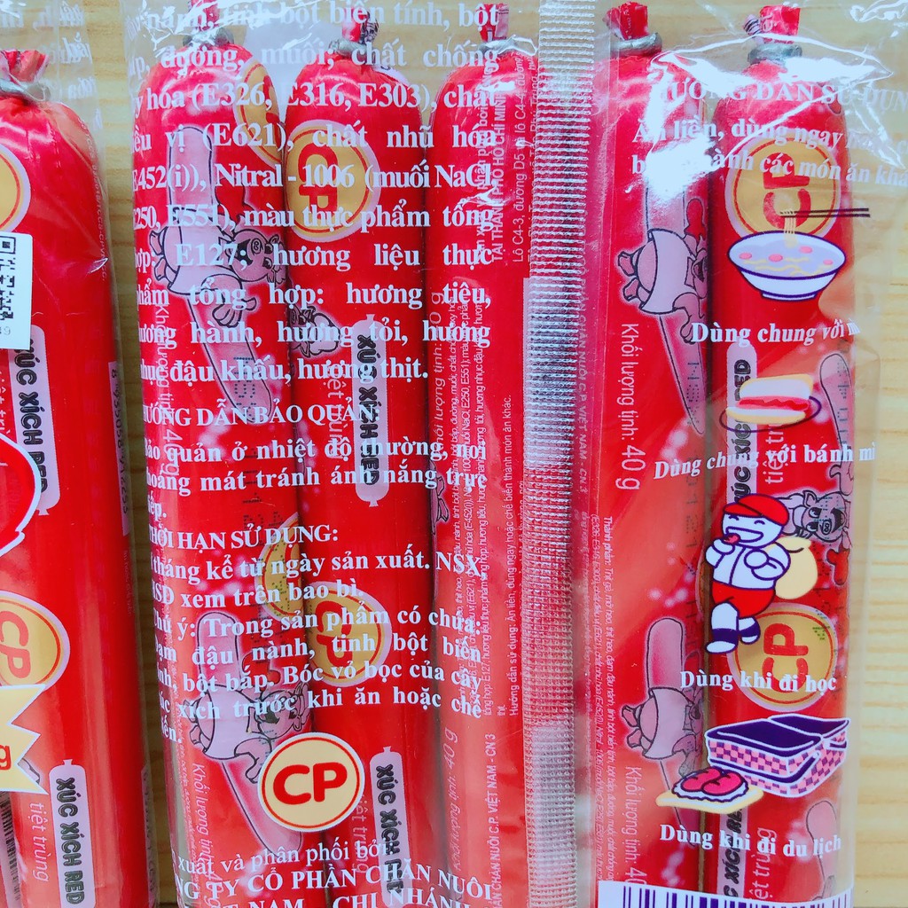 Xúc xích tiệt trùng red đỏ vị heo CP 200GR/ 5CÂY | BigBuy360 - bigbuy360.vn