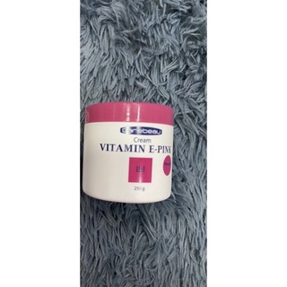 kem massage vitamin e pink 250ml