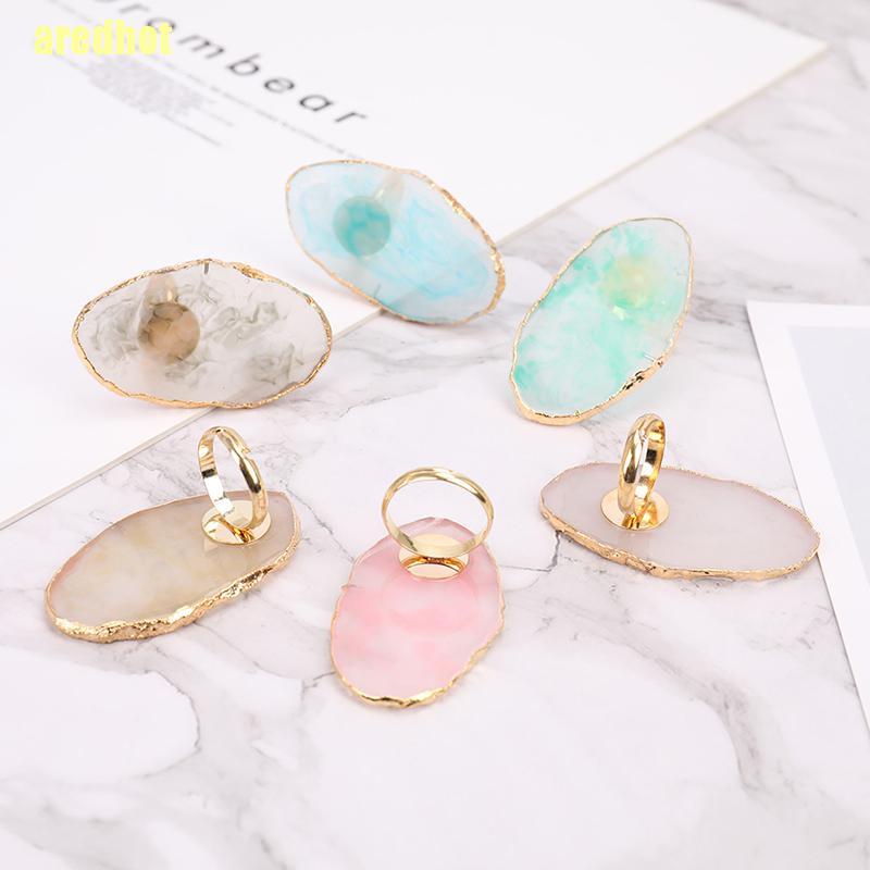 Nhẫn Nhựa Hỗ Trợ Sơn Móng Tay Nhiều Màu