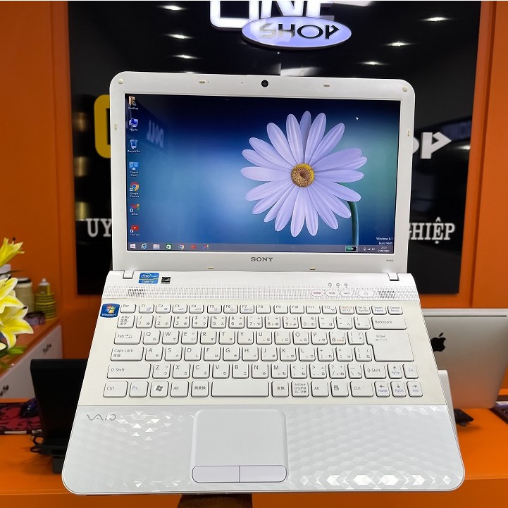 [ HÀNG SƯU TẦM ] Sony Vaio EG Core i7 2640M/ Ram 8Gb/ SSD 256Gb/ vỏ vân kim cương trắng ngọc trai . | BigBuy360 - bigbuy360.vn