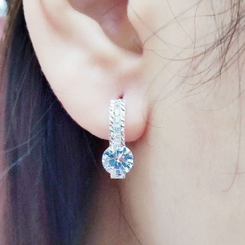 Khuyên tai bạc khuyên bấm đá lấp lánh bạc ta dày dặn sang chảnh