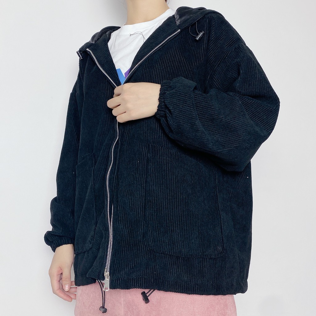 Áo khoác nhung tăm nữ form rộng túi vuông | BigBuy360 - bigbuy360.vn