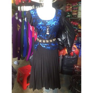 Đầm trung niên xoè xếp ly