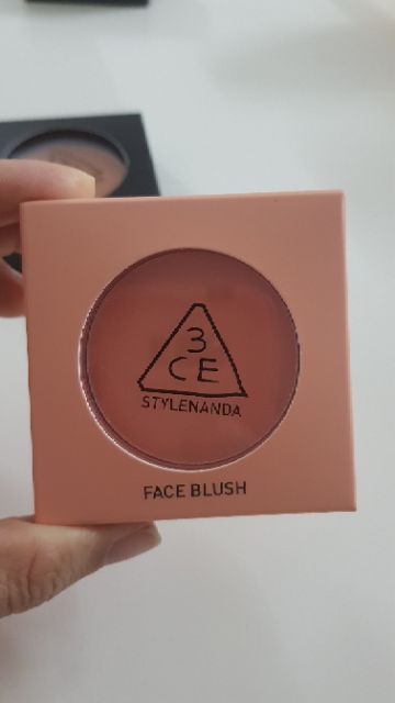Phấn má hồng 3CE Face Brush