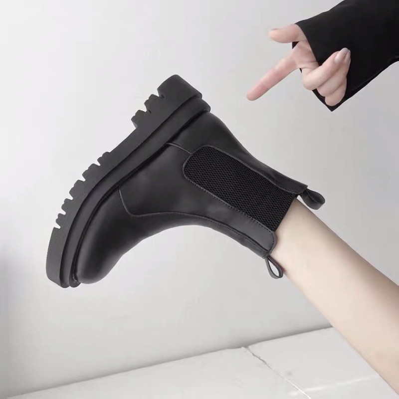 Boots cổ ngắn ulzzang không dây đế cao 4cm | BigBuy360 - bigbuy360.vn