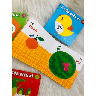 Sách Ô Cửa Diệu Kỳ ( Bộ 4 cuốn tương tác đục lỗ)
