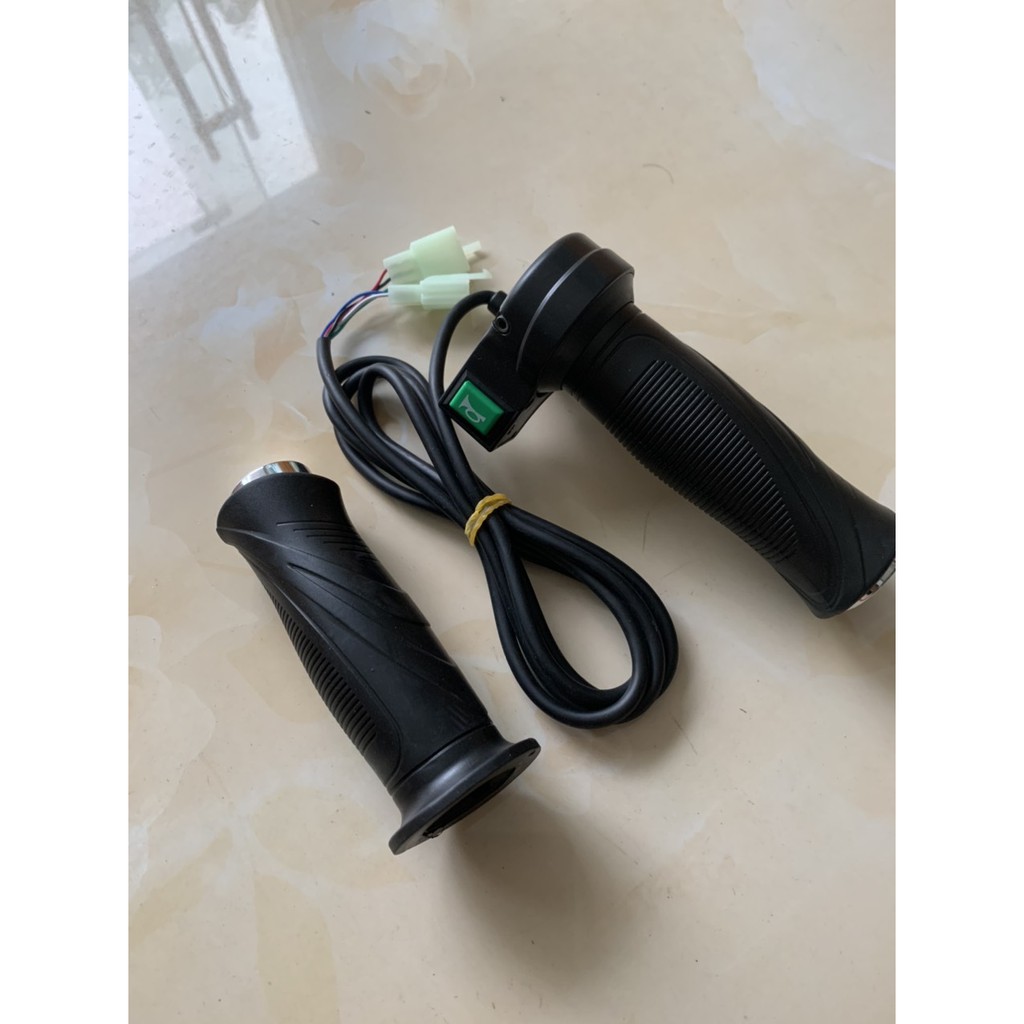Tay ga xe điện có nút còi dây dài