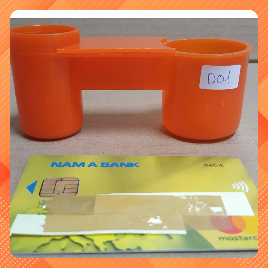 D01 - 10 cái Máng uống tự động, gắn/lắp nút chai C2 cho chim, gà, nhựa zin