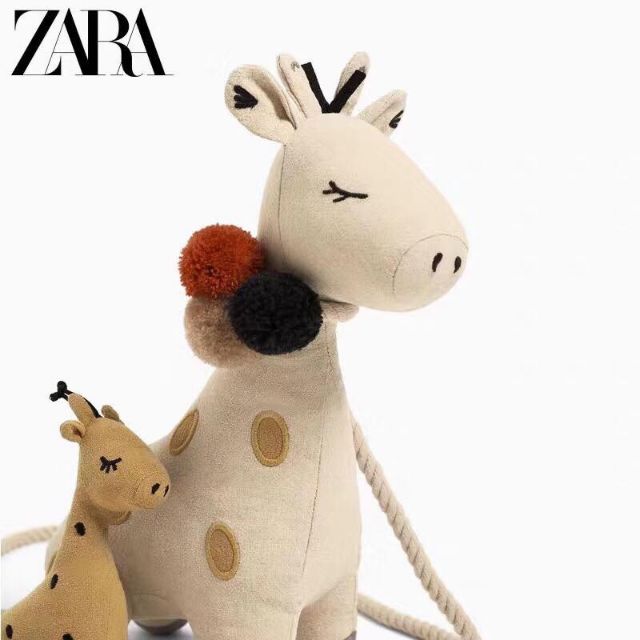 Túi Zara đeo chéo hươu