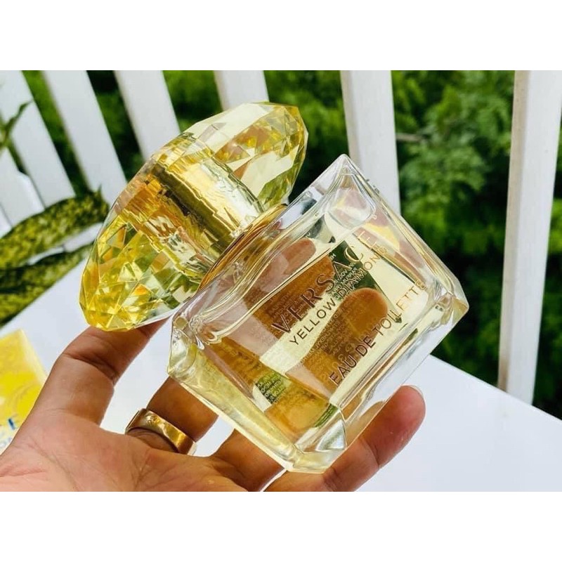 Nước hoa nữ Versace Vàng For Women - Nhẹ nhàng, tươi trẻ    Versace Yellow Diamond 90ml