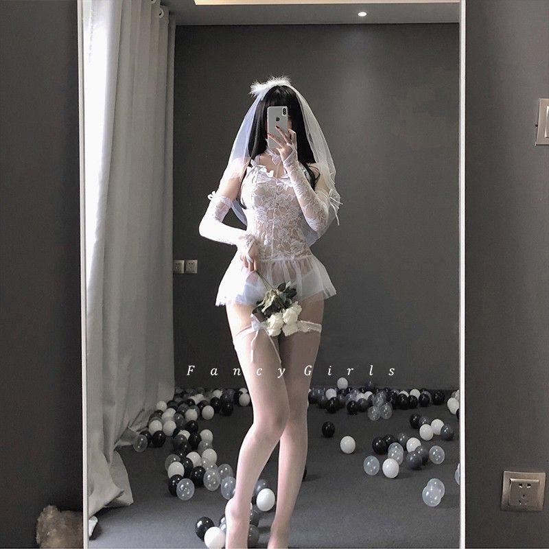 đồ hóa trang cô dâu kèm găng tay voan chụp đầu gợi cảm | BigBuy360 - bigbuy360.vn