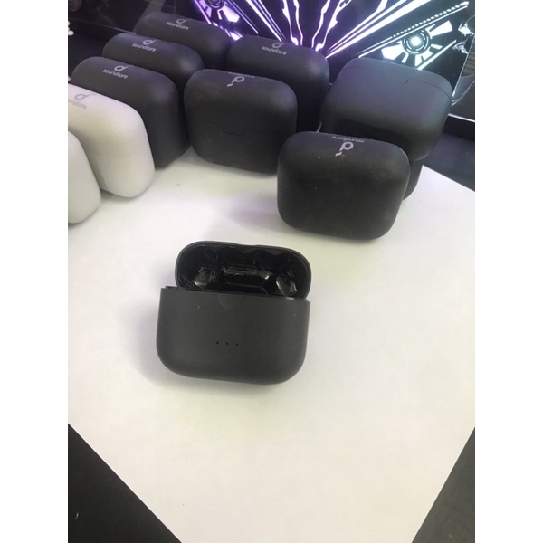 Hộp sạc Soundcore Liberty Air 2