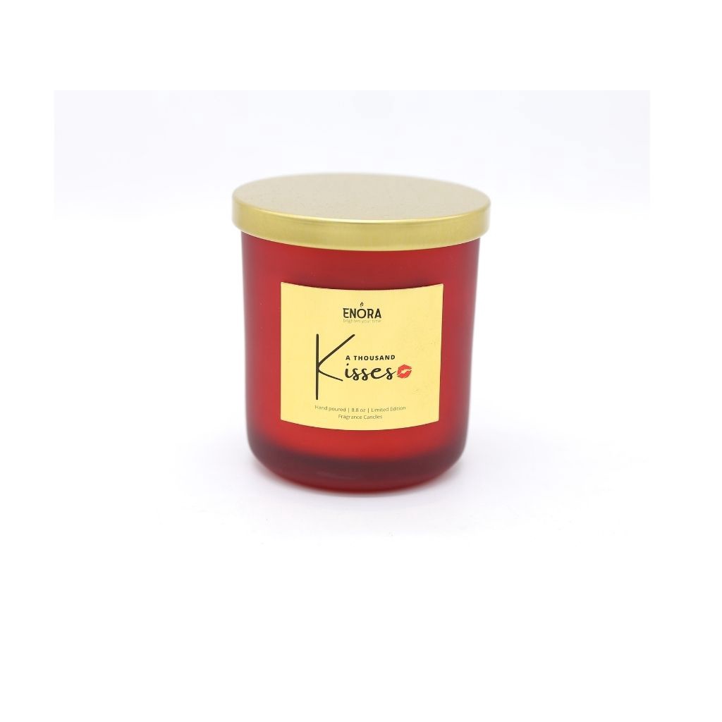 Nến thơm hương nước hoa Pine Spiced Enora chất lượng xuất Âu Mỹ [A Thousand Kisses] size lớn 8.8 oz