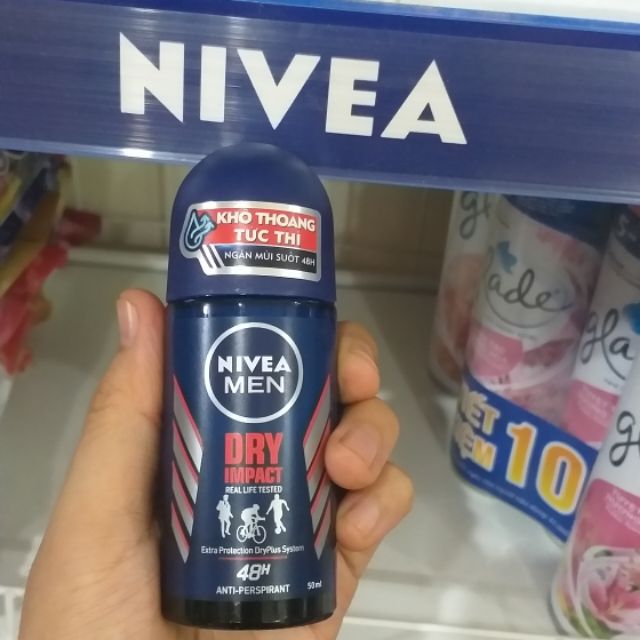 Lăn Ngăn Mùi NIVEA MEN DRY IMPACT 50ml