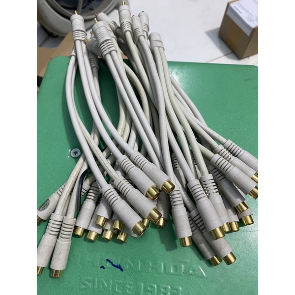 Giắc chia av 1 đầu đực ra 2 đầu cái hàng bãi Nhật