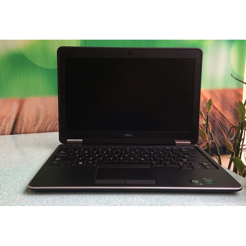 Laptop Cũ Dell Latitude E7240 UltraBook I5 | 4GB | 128GB Sang, Mỏng, Nhẹ