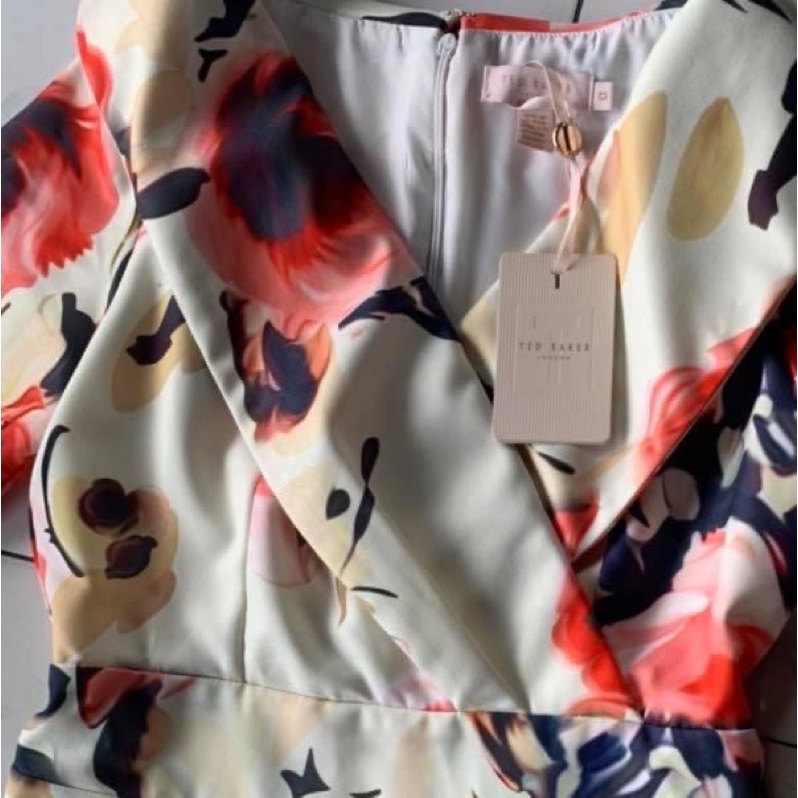 Đầm Ted baker dư xịn sang trọng