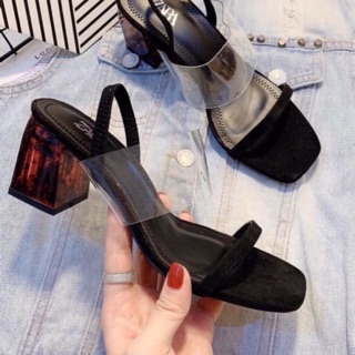 Sandal zara