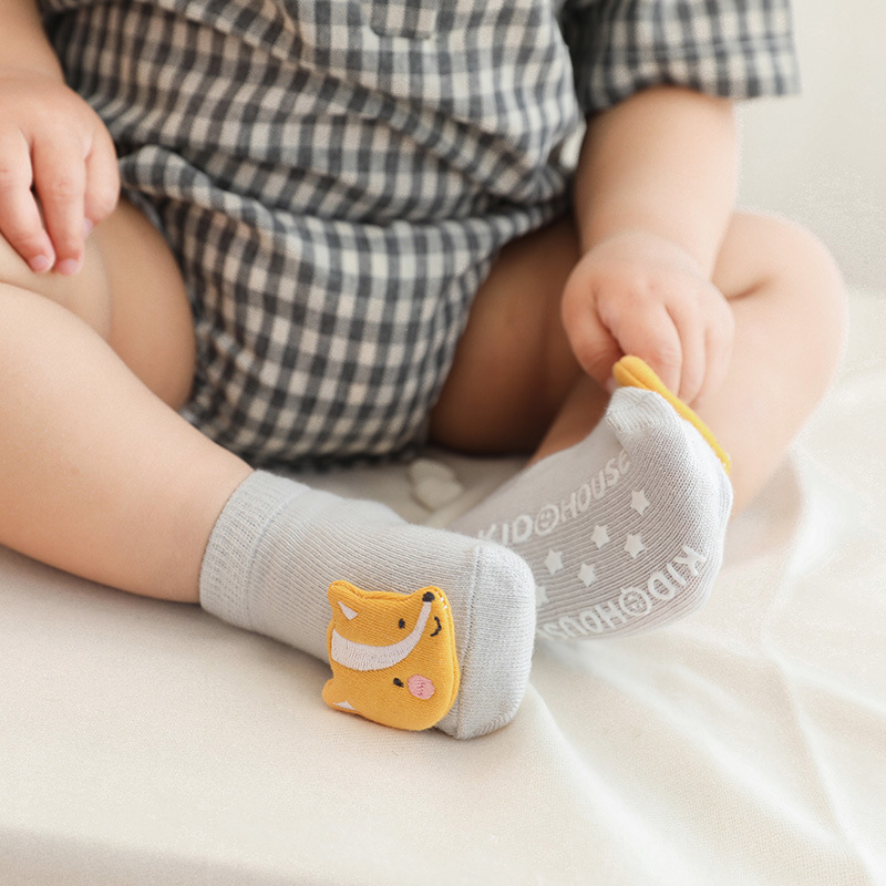 Vớ Chống Trượt Hình Động Vật Cho Bé