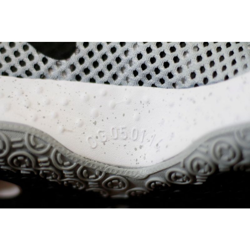 Giày PG 4 Team ‘White Wolf Grey’ CK5828-100