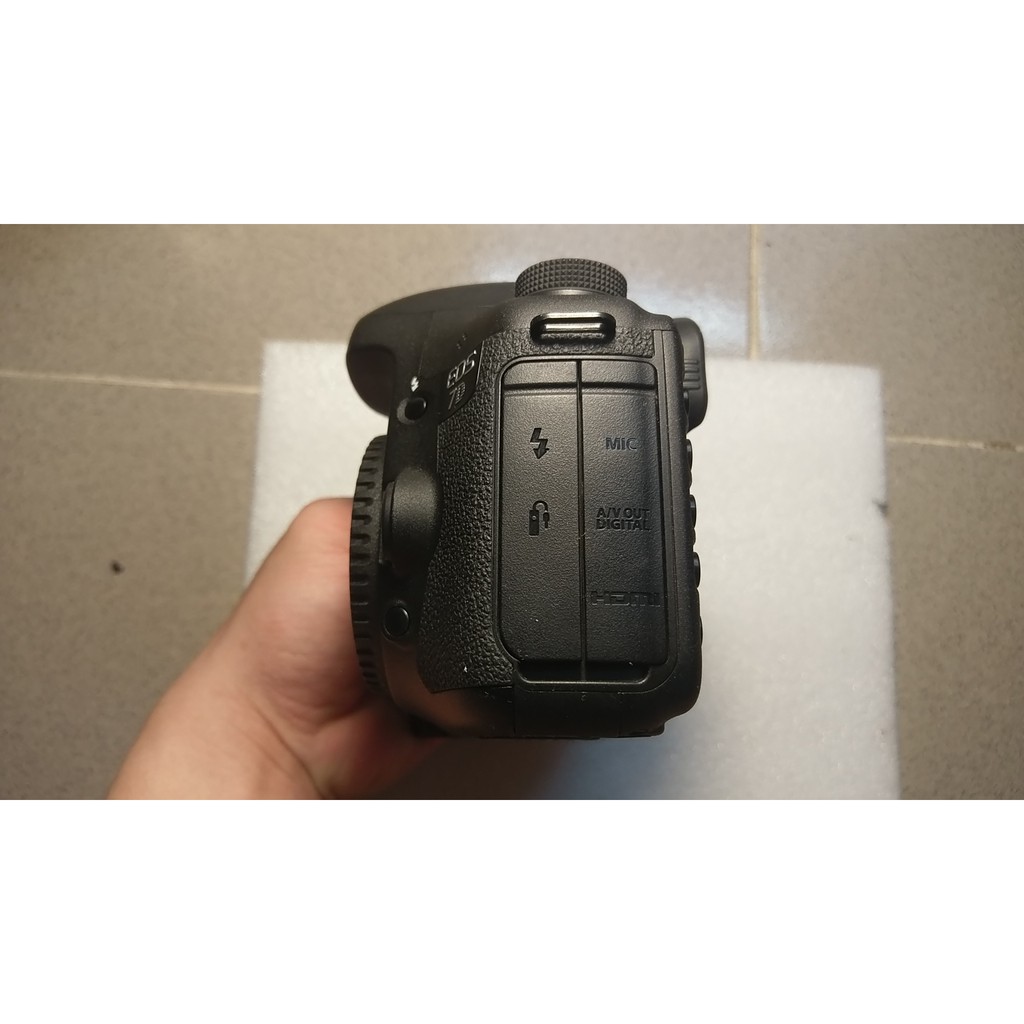 Máy Ảnh ống kính rời kĩ thuật số  Canon 7D rất đẹp, 7k shot , nguyên zin . | BigBuy360 - bigbuy360.vn