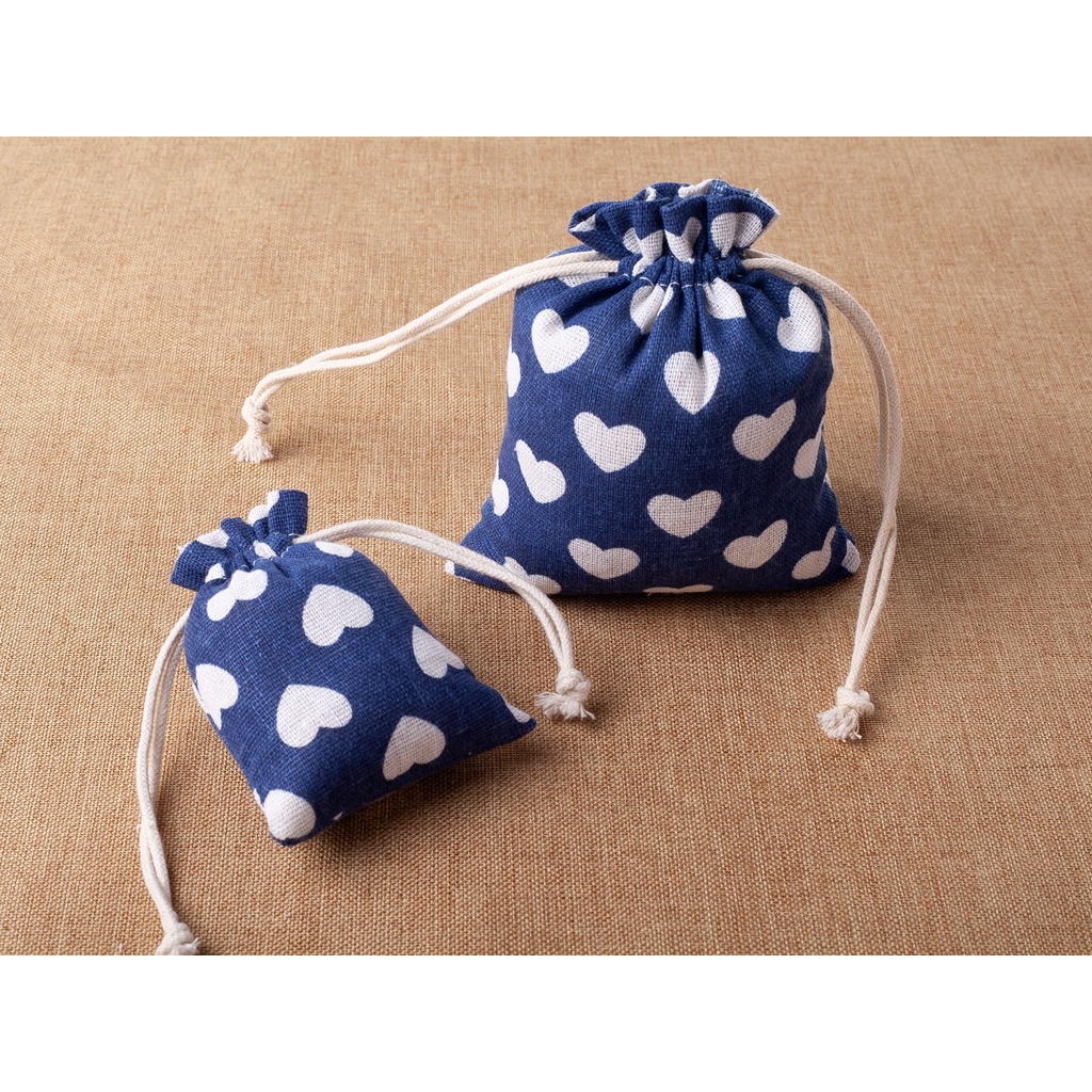 Túi vải canvas xanh dương dây rút 9*12 cm in hình trái tim đựng trang sức, vòng tình yêu, vòng đá phong thủy