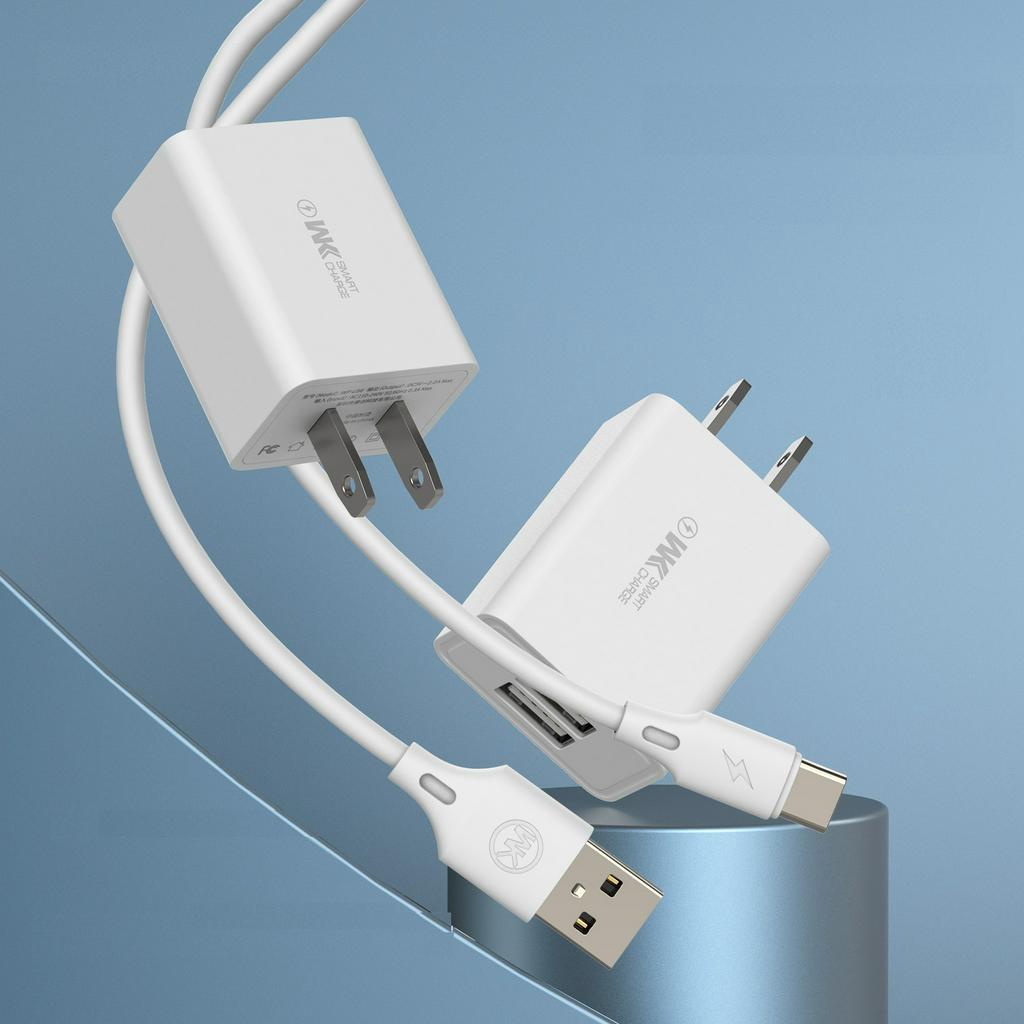 Bộ sạc nhanh U56 10w KTM Store, hai cổng usb, có kèm dây cáp, sạc đồng thời 2 thiết bị siêu tiện lợi