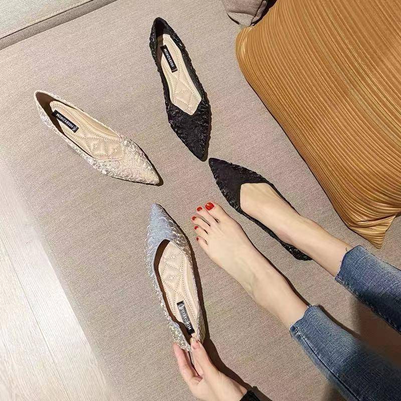 Giày Búp Bê Mũi Nhọn Đế Bằng Mềm Mại size Lớn 41-43 Thời Trang Xuân Sang Trọng Cho Nữ Mã 2022
