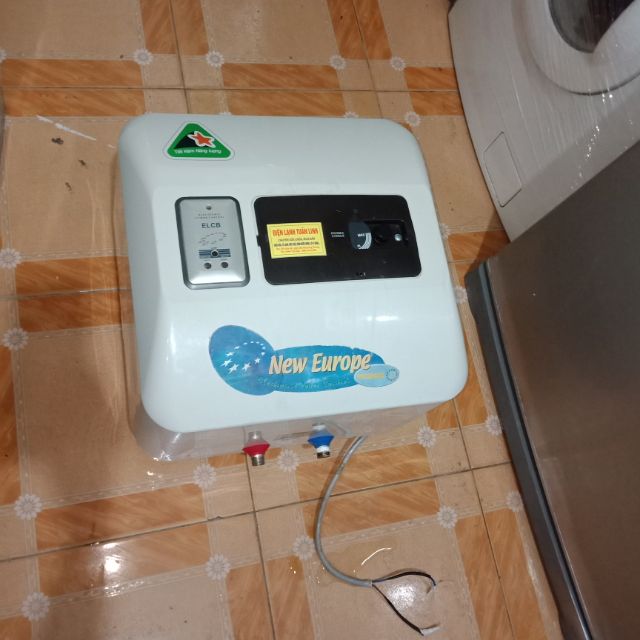 Bình nóng lạnh ariton 15-20 lit