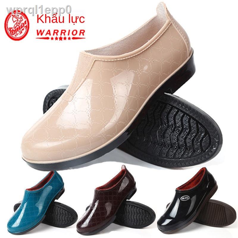 ⊙◄Rút lại ủng đi mưa của phụ nữ ống ngắn cổ thấp ủng đi mưa dành cho người lớn miệng nông cộng với nhung nước giày ủng n