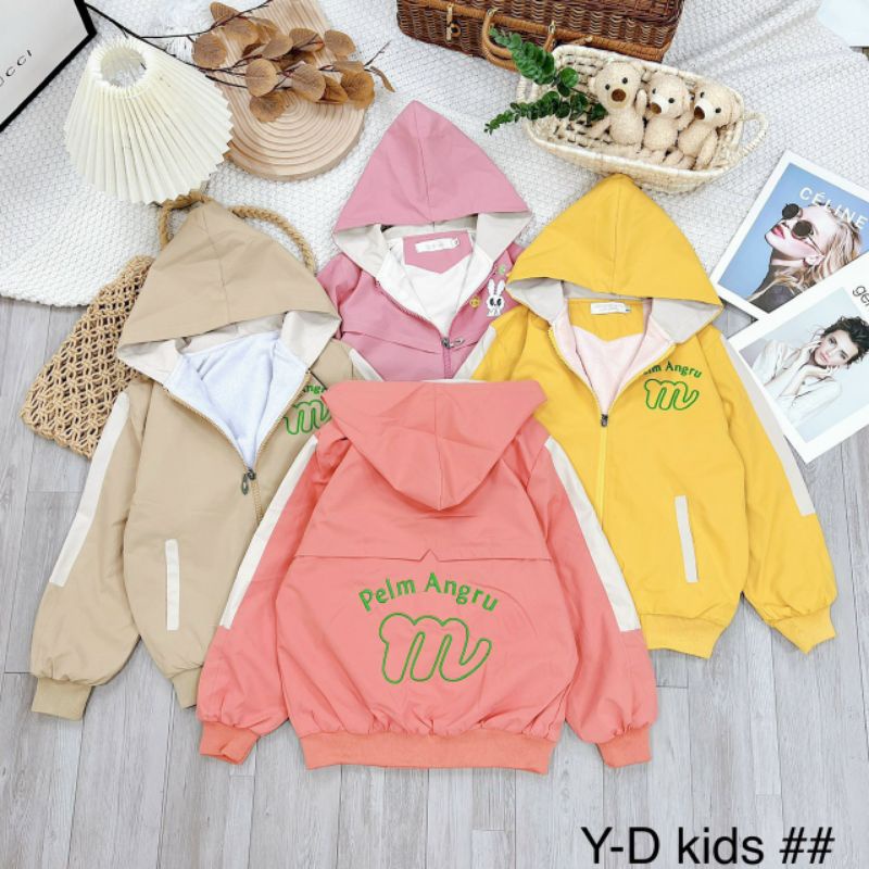{22-30kg} Áo khoác gió bé gái size đại lót nỉ trong (hàng cty chất đẹp) M295