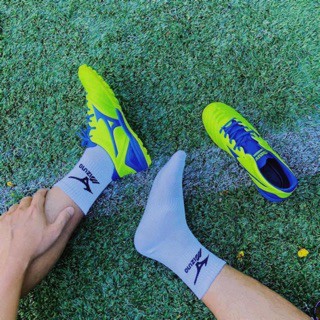 Tất Mizuno cổ dài màu Trắng logo đen