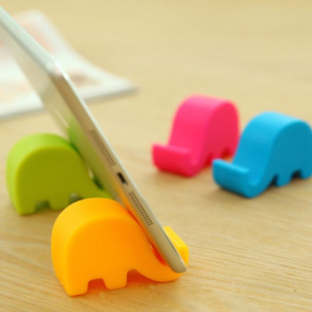Giá đỡ điện thoại, máy tính bảng hình voi con siêu cute - Banana Store | BigBuy360 - bigbuy360.vn