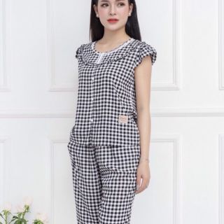 Bộ lanh kẻ và hoa siêu mát