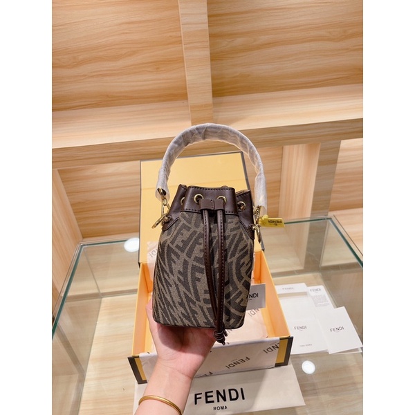 Túi dây rút nữ Fendi*Mon Tresor cao cấp chuẩn Au nhập khẩu mới nhất 2021 fullbox