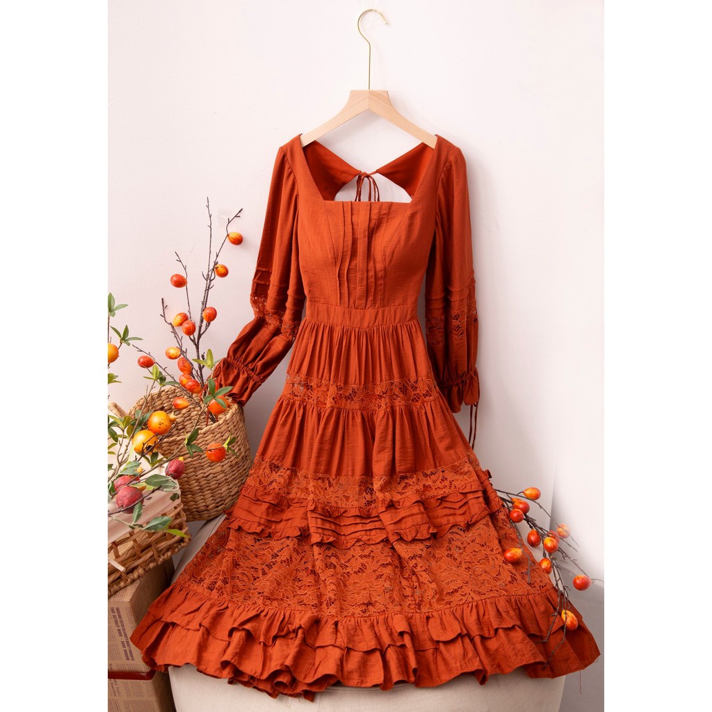 [Mã SKAMSALEP6 giảm 10% tối đa 100K đơn 150K] SÒ VINTAGE - KOPY Đầm xô hở lưng tay rút phối ren | BigBuy360 - bigbuy360.vn