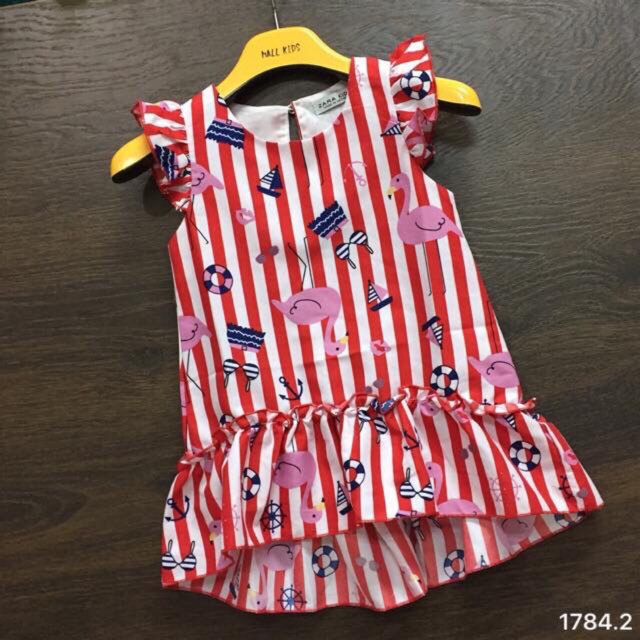 Váy đuôi cá xinh lung linh