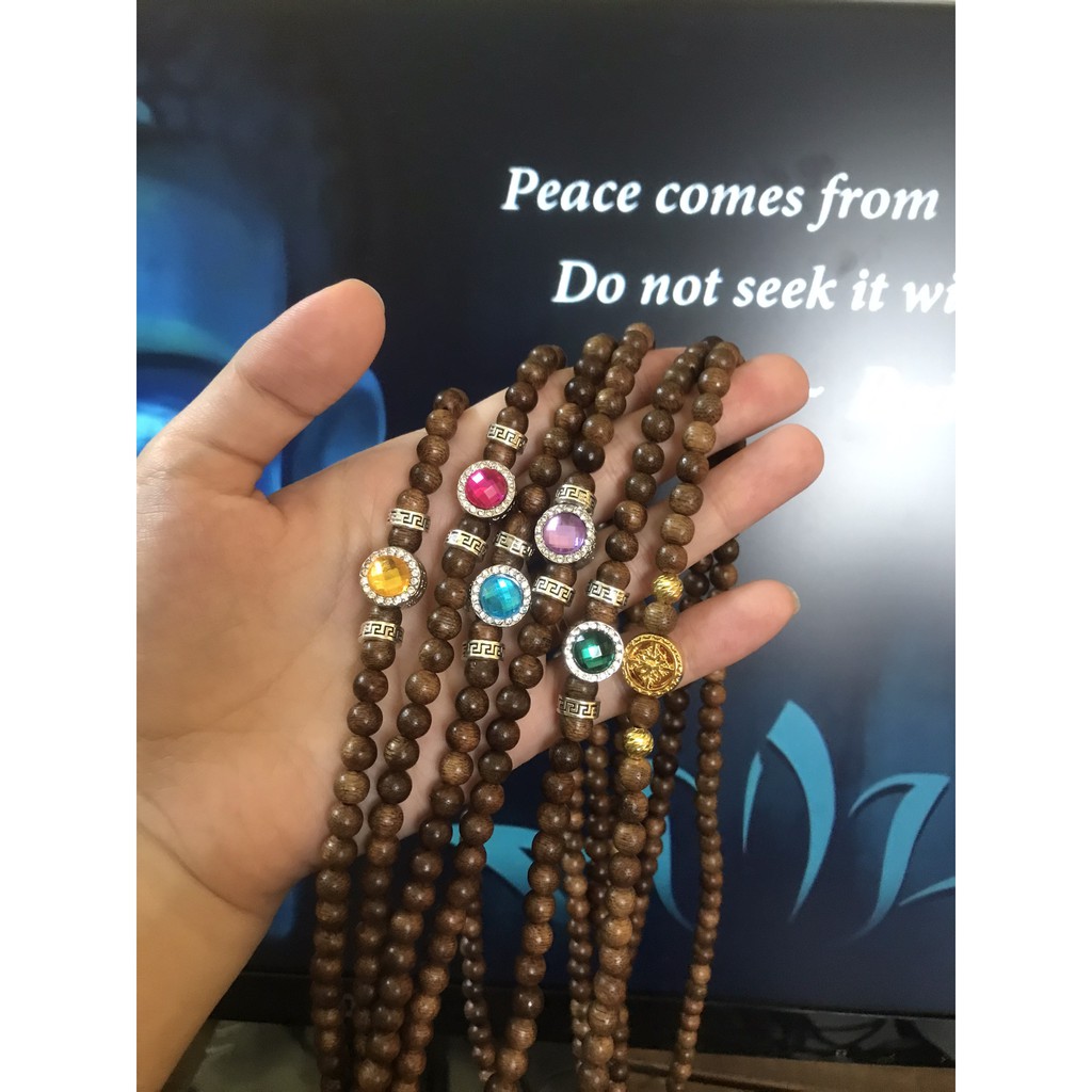 Vòng Trầm mix charm