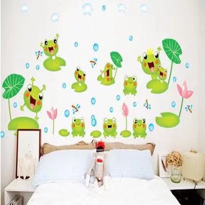 Decal trang trí tường Hồ Sen của Ếch Xanh tinh nghịch