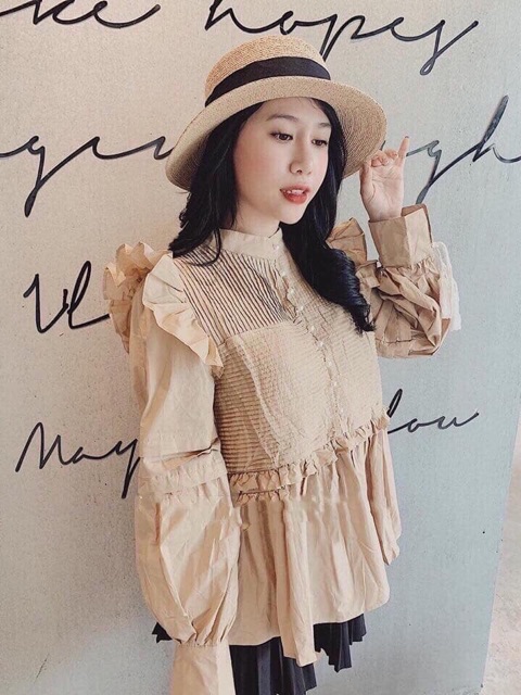 Áo sơmi kiểu babydoll xếp ly phối bèo