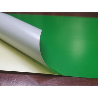 Decal màu xanh lá