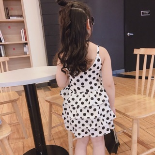 Sỉ váy chấm bi tầng